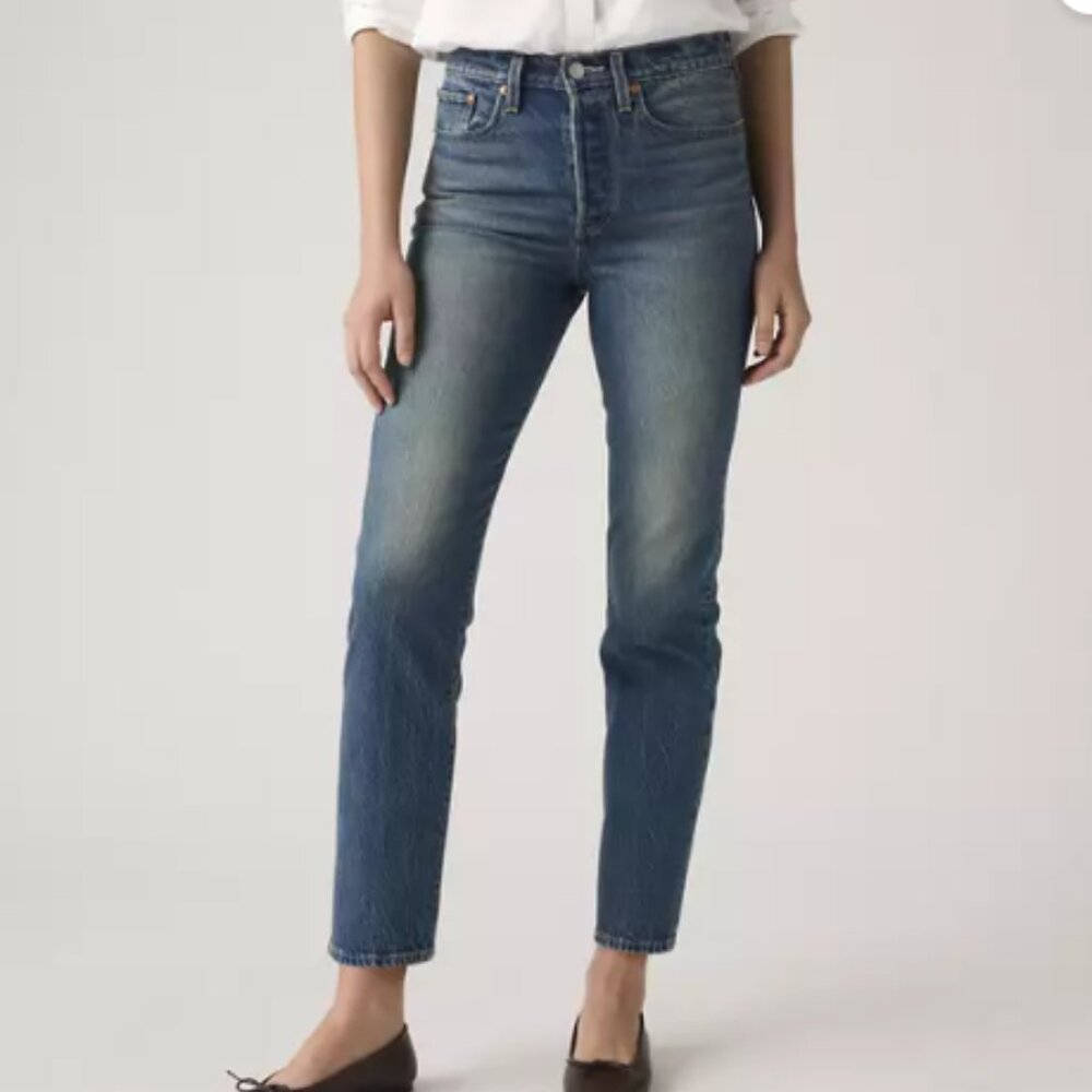 NWT Levi's Premium Wedgie Straight Ankle Women's Jeans 29W X 28L